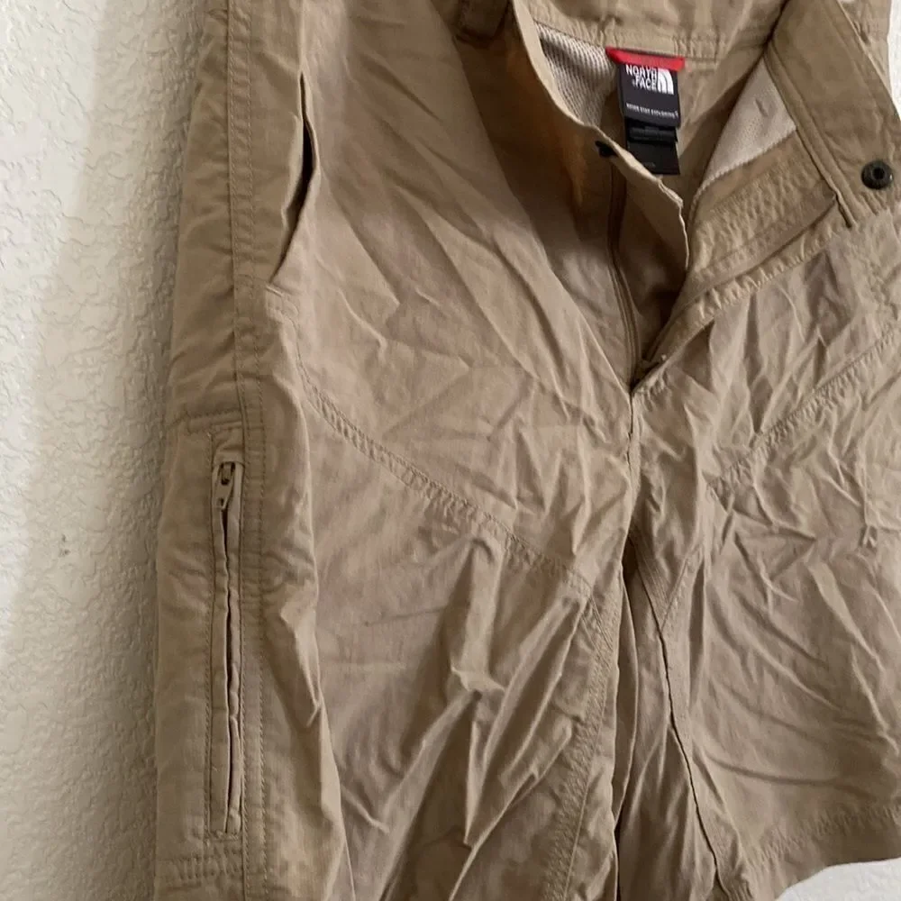 THE NORTH FACE Men’s Nylon Shorts Size 34
